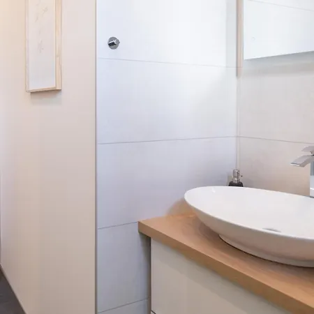 Mh Living - 5 - Scandinavian Living Dream In Center